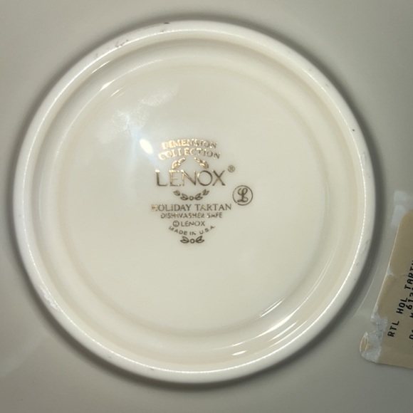 Vintage never use Lenox Holiday Tartan 2 dishes set for u and the other half - Picture 5 of 7